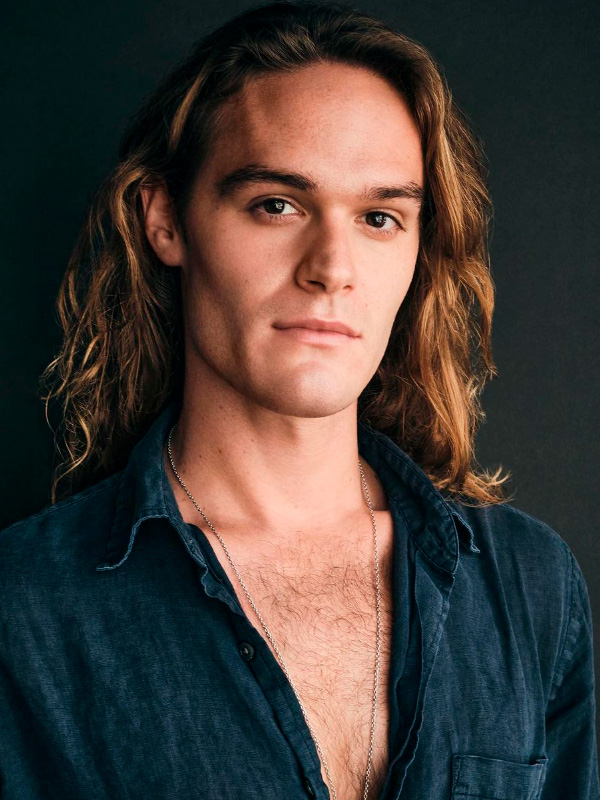 Pierce Wallace